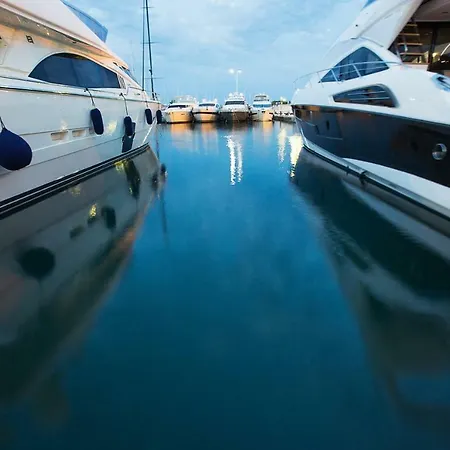 Chateau Clemenceau Apartment