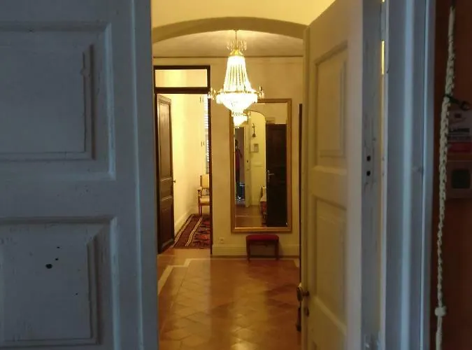 Chateau Clemenceau Апартаменти Антіб